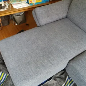Chaise-Longue-bank-met-schoonmaakkringen-na-reiniging (1)